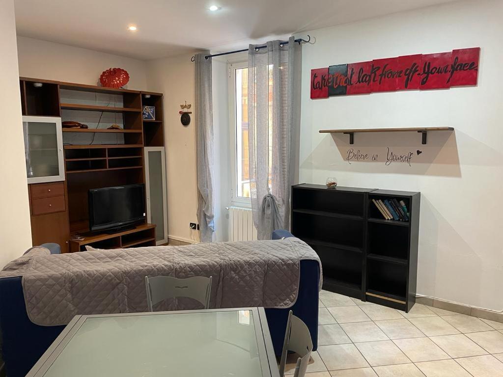 Casa Celeste, Bilocale Nel Pieno Centro Di Alassio Eksteriør billede