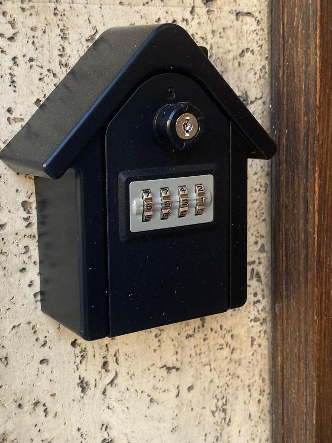 Casa Celeste, Bilocale Nel Pieno Centro Di Alassio Eksteriør billede